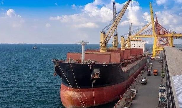 海运在线：斯洛文尼亚VS丹麦（中国）有限公司供应偏紧 明年干散货市场仍看好